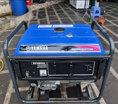 Máy phát điện hình 4